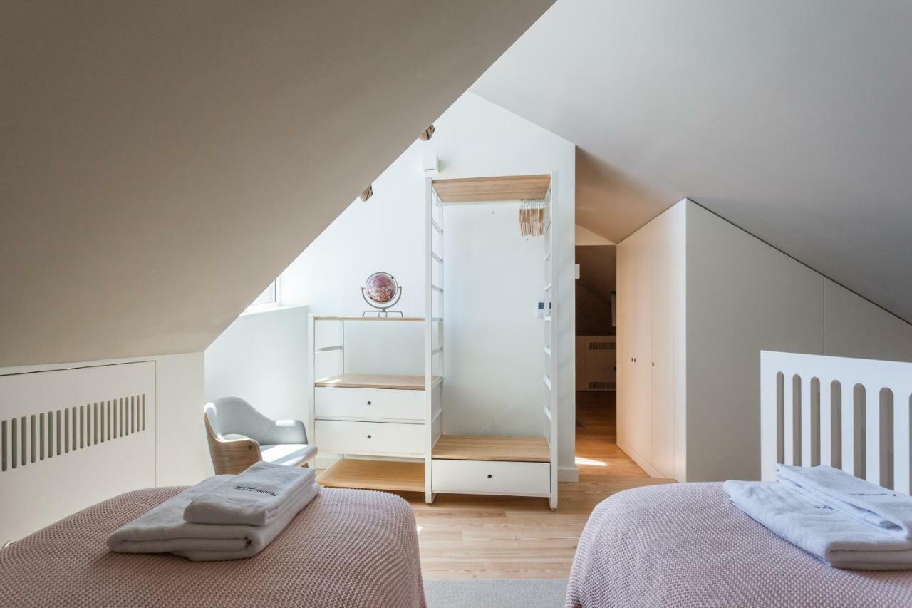 Flh Bairro Alto Design Flat Apartment Lisbon Bagian luar foto